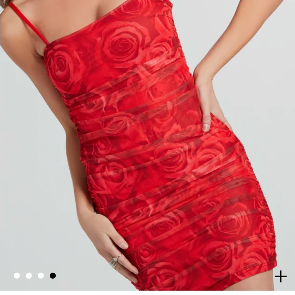 Windsor Red Floral Dress - Picture 4 of 4